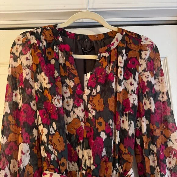 NWT Banana Republic Long-Sleeved Knee-Length Floral Dress with Tied Waist - Picture 4 of 11